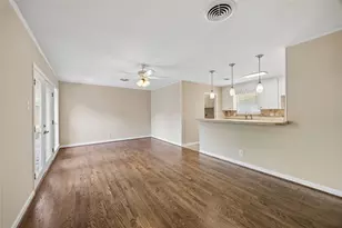 7135 Hendon Ln, Houston, TX 77074 - Photo 10