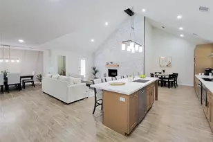 12034 Rocky Knoll Dr, Houston, TX 77077 - Photo 4