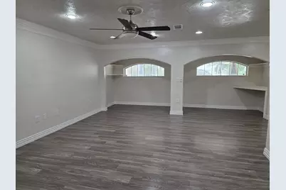 10239 Ella Falls Boulevard, Houston, TX 77038 - Photo 32