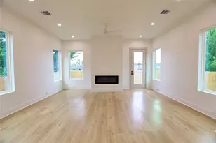 510 E 37th St, Houston, TX 77022 - Photo 14