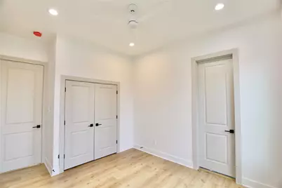 510 E 37th Street, Houston, TX 77022 - Photo 32