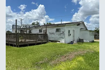 326 N Erskine Street, Angleton, TX 77515 - Photo 4