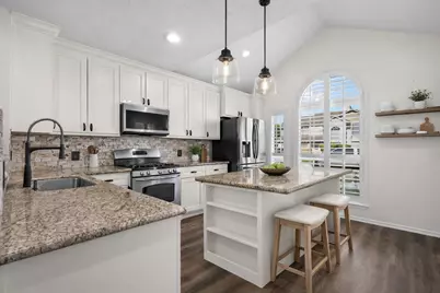 4826 Stone Bridge Street, Baytown, TX 77521 - Photo 4