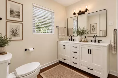 506 S Oak Street, Tomball, TX 77375 - Photo 8