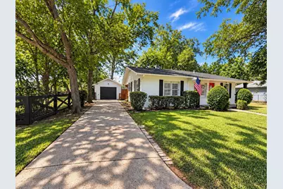 506 S Oak Street, Tomball, TX 77375 - Photo 2