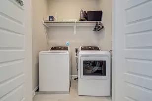 1912 Honey Mound Dr, Houston, TX 77080 - Photo 14