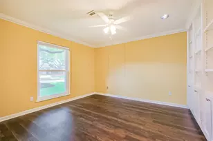 11334 Sagehill Dr, Houston, TX 77089 - Photo 10