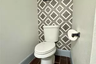 10010 Knoboak Dr, Houston, TX 77080 - Photo 8