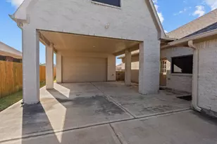 2616 Apache St, League City, TX 77573 - Photo 6