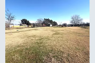 310 Beaks Avenue, Eagle Lake, TX 77434 - Photo 32