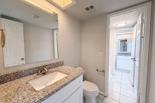 12510 Daventry Ln, Houston, TX 77039 - Photo 10
