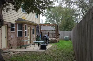 3739 Windlewood Dr, Katy, TX 77449 - Photo 16