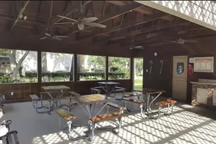 9809 Richmond Ave, Houston, TX 77042 - Photo 10