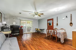 409 Red Oak St, Brazoria, TX 77422 - Photo 6
