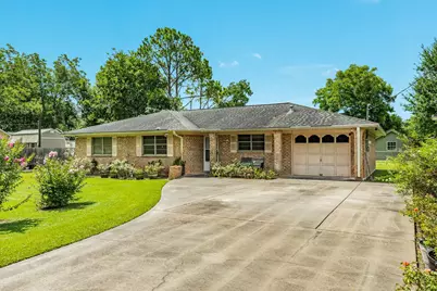 409 Red Oak Street, Brazoria, TX 77422 - Photo 2