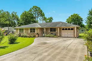 409 Red Oak St, Brazoria, TX 77422 - Photo 2
