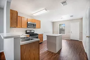 5314 Aloe Ave, Baytown, TX 77521 - Photo 6