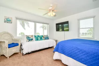 204 S Bay Boulevard, Palacios, TX 77465 - Photo 22