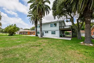 204 S Bay Blvd, Palacios, TX 77465 - Photo 34