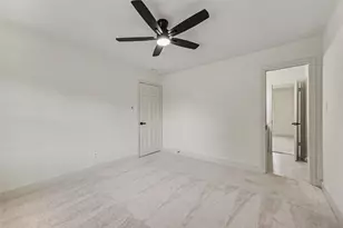 507 Commodore Way, Houston, TX 77079 - Photo 34