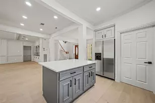 507 Commodore Way, Houston, TX 77079 - Photo 14