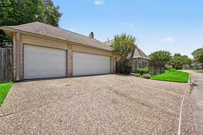 507 Commodore Way, Houston, TX 77079 - Photo 48