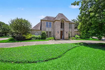 507 Commodore Way, Houston, TX 77079 - Photo 1