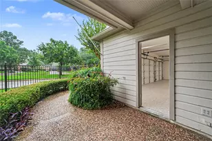 507 Commodore Way, Houston, TX 77079 - Photo 48