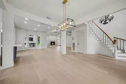 507 Commodore Way, Houston, TX 77079 - Photo 2