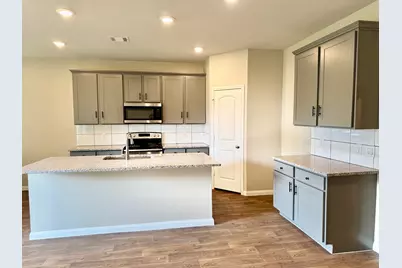 15002 Sorrento Bay Court, Willis, TX 77318 - Photo 14