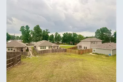 15002 Sorrento Bay Court, Willis, TX 77318 - Photo 26