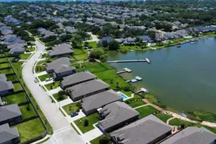 1423 Friendship Trl, Seabrook, TX 77586 - Photo 4