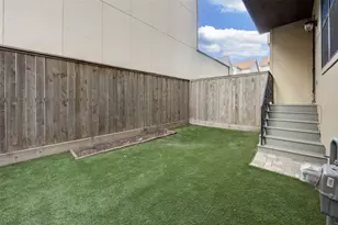 1809 W 24th St, Houston, TX 77008 - Photo 26