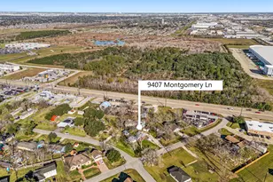 9405 and 9407 Montgomery Ln, La Porte, TX 77571 - Photo 1