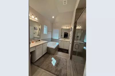 4007 Centre Meadow Way, Houston, TX 77043 - Photo 34