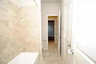 3311 Pleasant Hollow Ln, Houston, TX 77365 - Photo 4