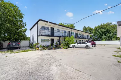 911 Michigan Street #8, Houston, TX 77587 - Photo 2