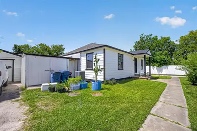 911 Michigan Street #8, Houston, TX 77587 - Photo 16