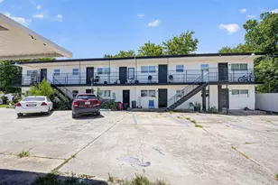 911 Michigan St, Houston, TX 77587 - Photo 1