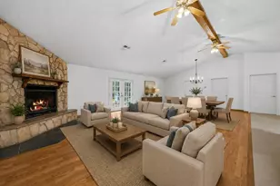 121 Magnolia Blvd, New Caney, TX 77357 - Photo 6
