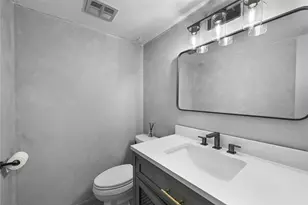 6425 Burgoyne Rd, Houston, TX 77057 - Photo 20