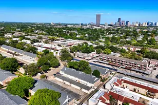 6425 Burgoyne Rd, Houston, TX 77057 - Photo 50