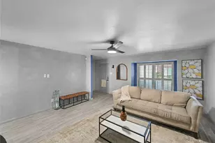 6425 Burgoyne Rd, Houston, TX 77057 - Photo 6