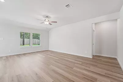 2702 Chancellor, Rosenberg, TX 77471 - Photo 8