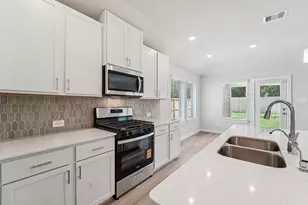 2702 Chancellor, Rosenberg, TX 77471 - Photo 16