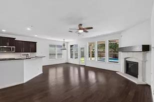 63 W Deer River Circle, The Woodlands, TX 77389 - Photo 22