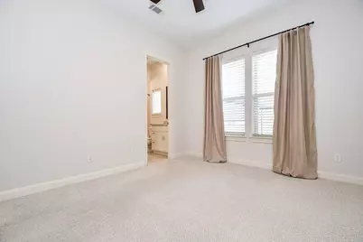 709 Delano Street, Houston, TX 77003 - Photo 32