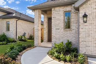 27315 Scarlet Paint Brush Dr, Hockley, TX 77447 - Photo 2