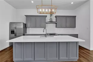 209 Edgewood St, Houston, TX 77011 - Photo 24