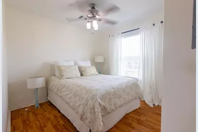 4106 Temprano, Galveston, TX 77554 - Photo 34
